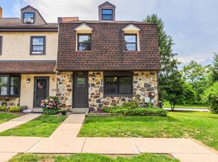 172 Stirling Ct, West Chester, PA 19380