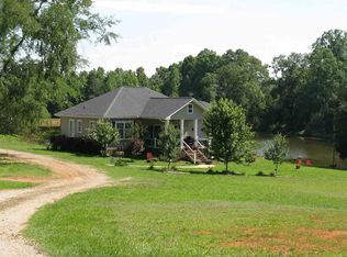 1002 Old Bell Rd, Iva, SC 29655