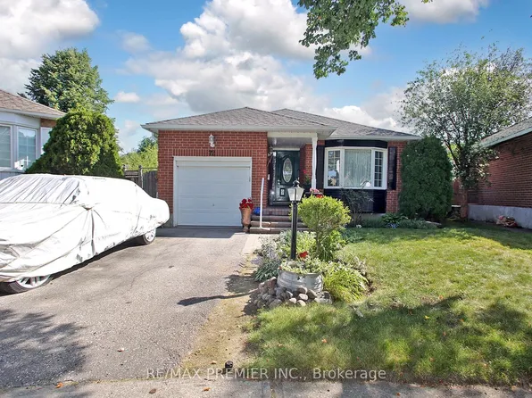 72 Homefield Sq, Clarington, ON L1E 1L3