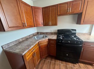 178-180 Alexander St #3, Newark, NJ 07106
