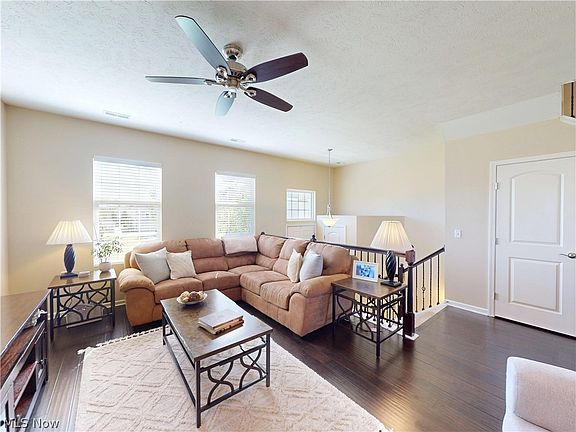 5th image of 6144 N Pointe Dr