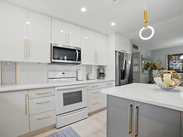 137 Piedmont D #137-C — Photo 10