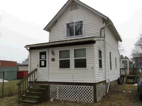 17 Noble St, Unadilla, NY 13849
