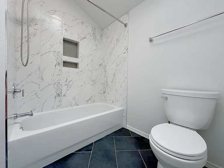 10508 Whitman Ave N #A — Photo 18