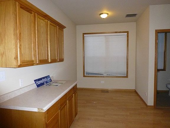 3rd image of 2216 Dalewood Ct