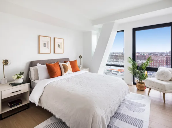 1 Sullivan Place image 4 of 8