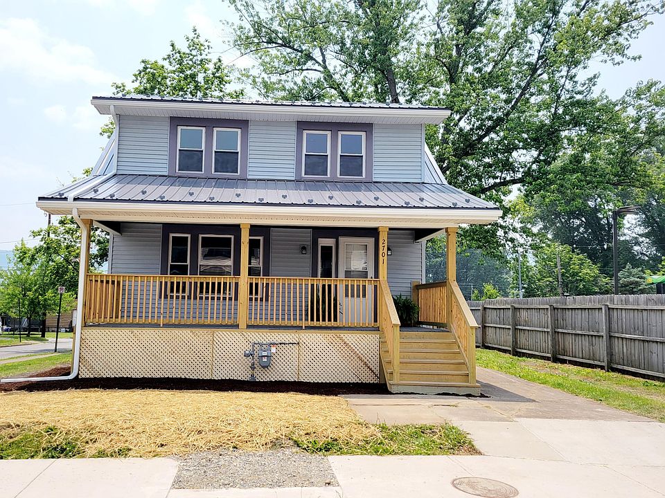 1st image of 2701 W 4th St
