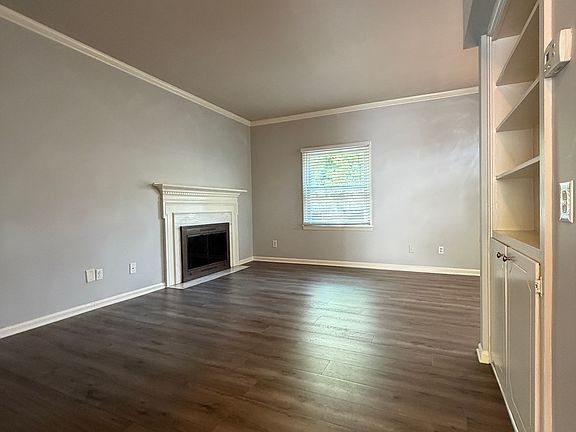 2nd image of 5945 Quail Hollow Rd APT A
