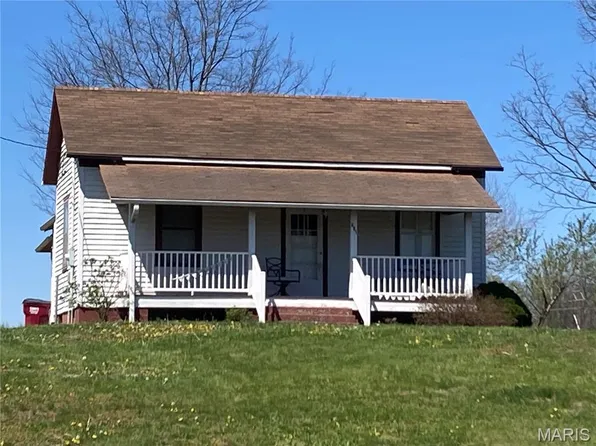 14 W Lawn, Kelso, MO 63758