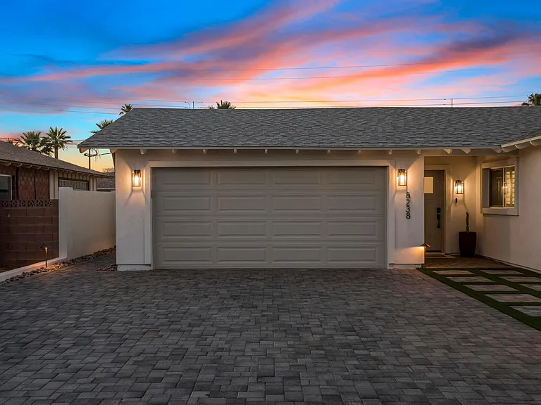 8238 E Mackenzie Dr — Photo 35