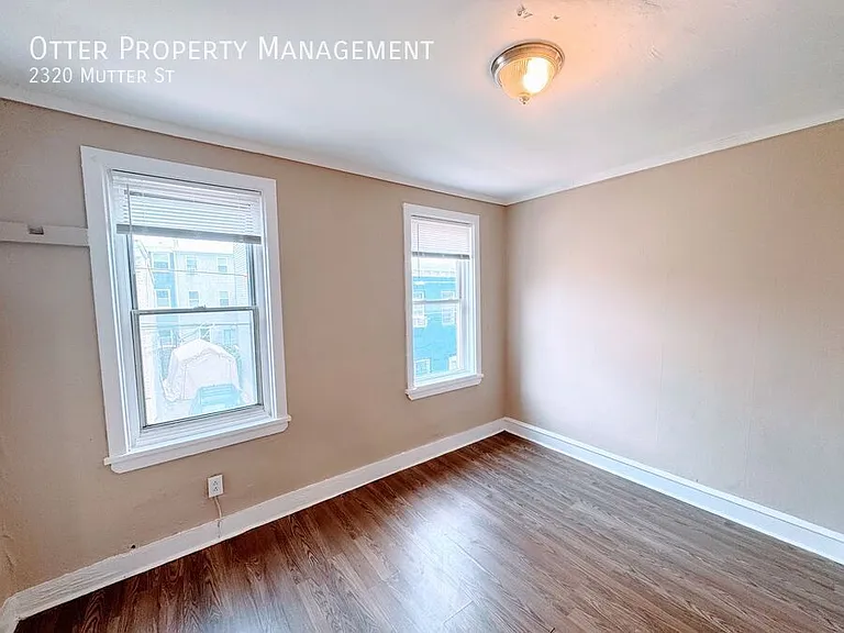 2320 Mutter St — Photo 21