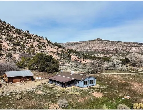 17240 Road G Photo 1