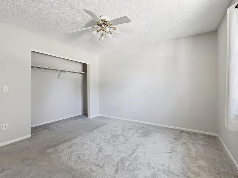 7240 Shawnee Way — Photo 14