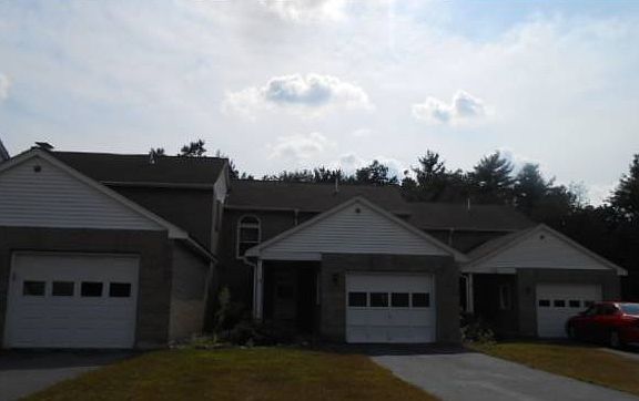 2nd image of 33 Bonnie Heights Dr