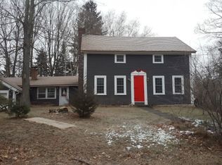 21 Maple St, West Brookfield, MA 01585