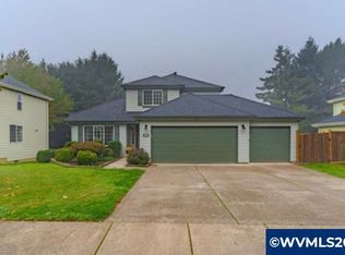 348 S 30th St, Philomath, OR