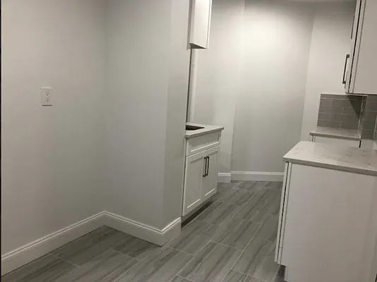 Rented by Bohemia Realty Group | media 20