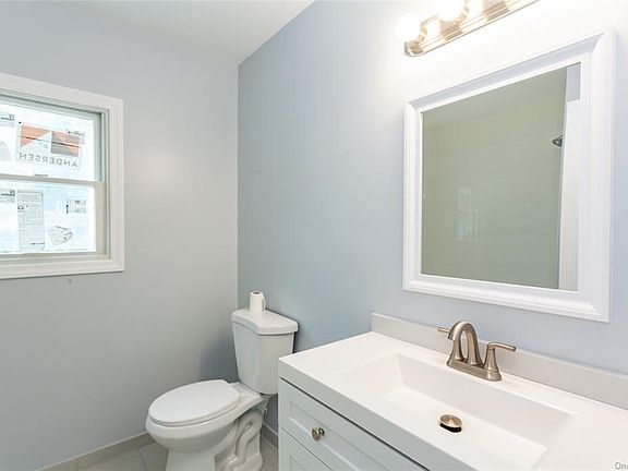 4th image of 2515 Garden Ln Unit 2