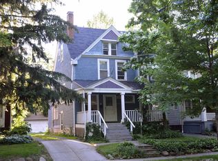 2292 Grandview Ave, Cleveland Heights, OH