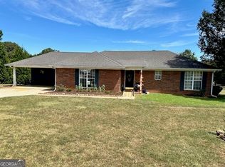 300 Springdale Dr, Pine Mountain, GA 31822