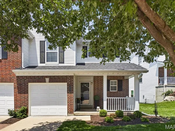 1007 Big Bend Crossing Dr, Valley Park, MO 63088