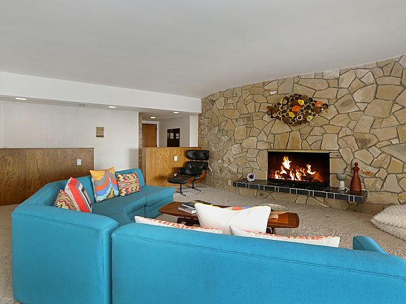 3rd image of 1923 Silverwood Ln