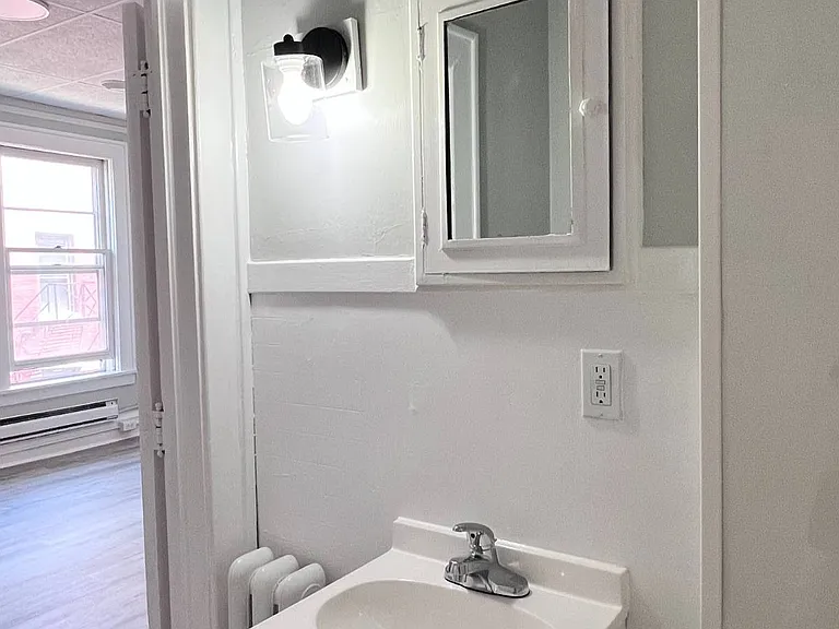 132 Jay St #11 — Photo 5