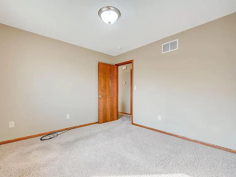 5550 Weatherstone Ln NW — Photo 4