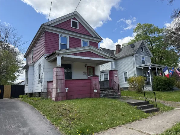97 Grove St, Ilion, NY 13357