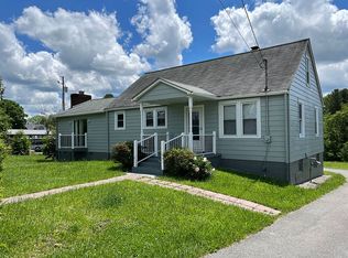 153 Dearing Dr, Mount hope, WV 25880