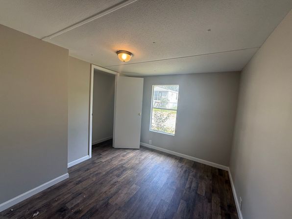 100 Mastin Lake Way NE #7