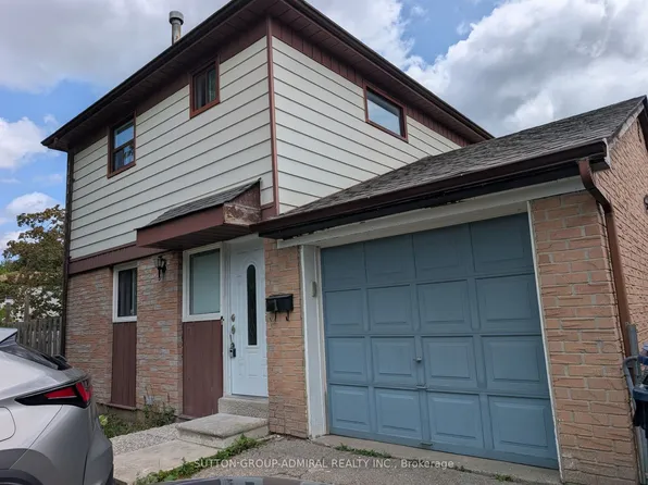 1 Damascus Dr, Toronto, ON M9V 4E9