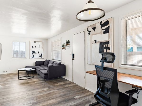 704 W Main St #Id1244338p