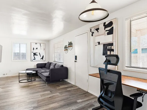 704 W Main St #Id1244338p, Mesa, AZ 85201