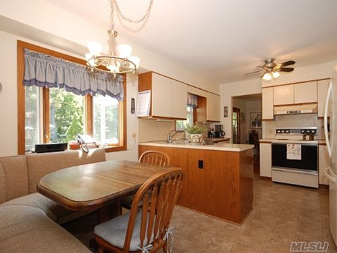 3rd image of 29 Josephine Blvd