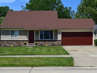 1924 Brookfield St, Canton, MI, 48188