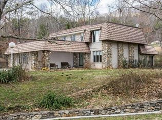 158 Eller Cove Rd, Weaverville, NC 28787