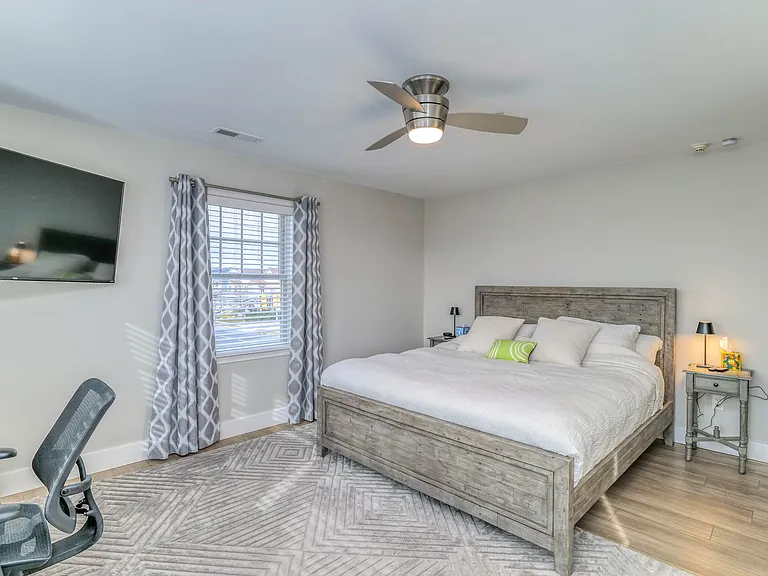 9100 Atlantic Ave #1 — Photo 19