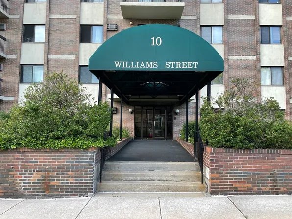 10 Williams St APT 34, Watertown, MA 02472