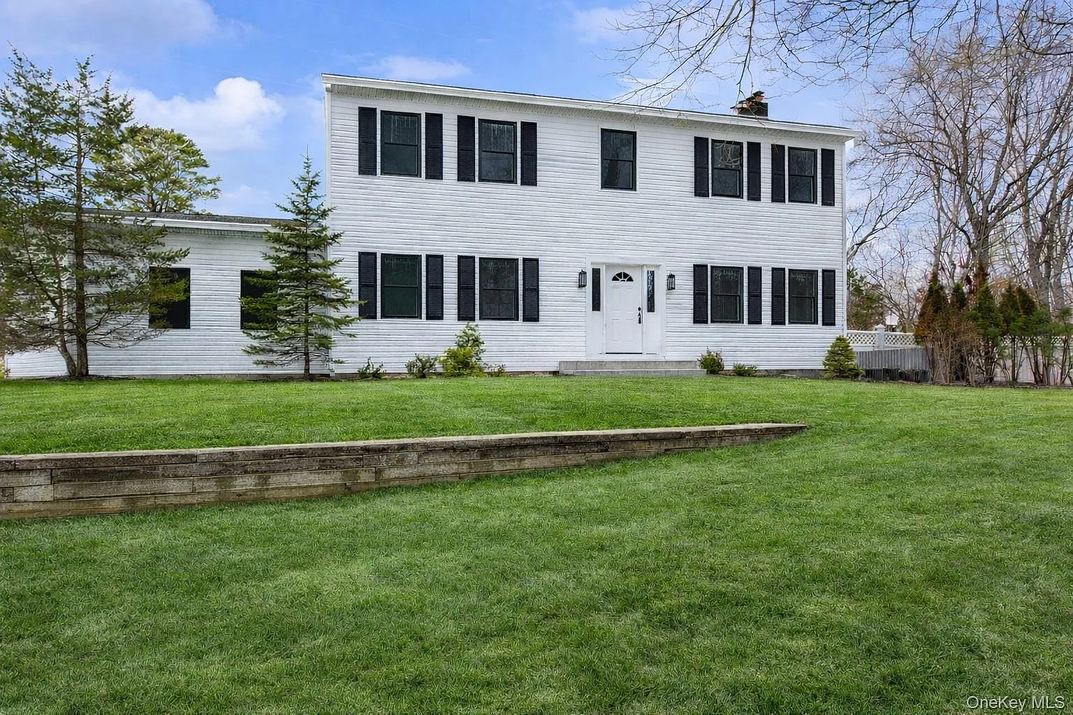 7 bed, 3.5 bath, 3060 sqft, $27,000 — Photo 1
