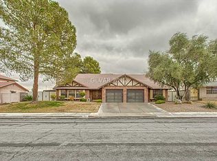 1220 Oak Tree Ln, Las Vegas, NV 89108