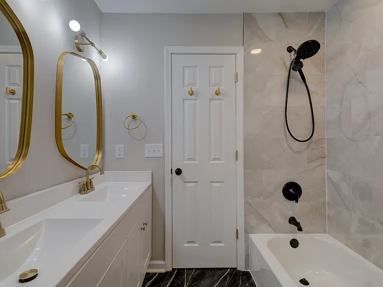 2832 Oak Ridge Ct — Photo 16
