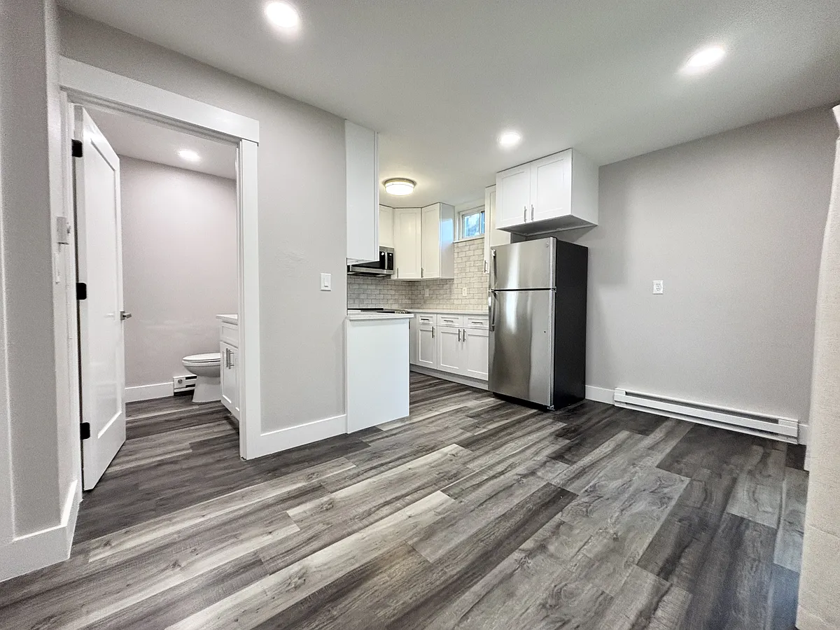 Building Photo - 3485 Hayden Pl #3A