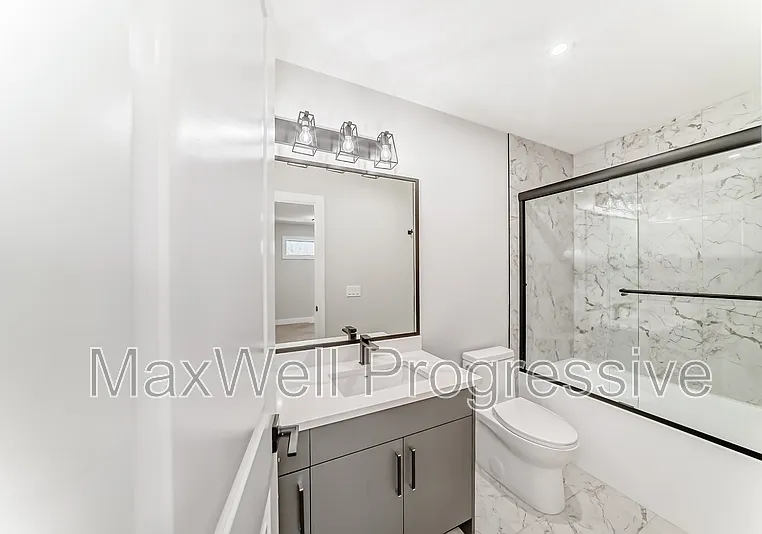 12901 123a St NW #MAIN — Photo 37