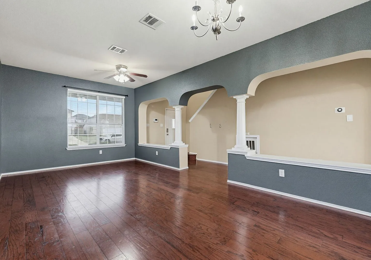 Ready for move-in — Photo 3