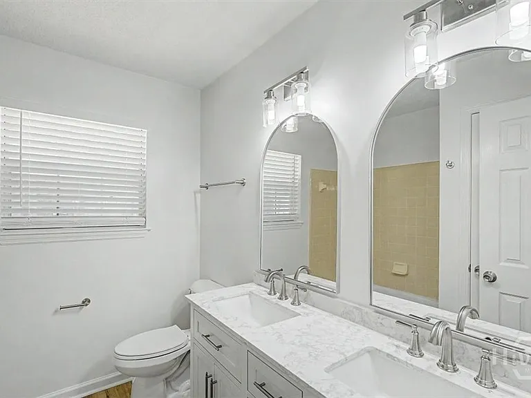 85 S Oak Rd — Photo 16