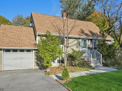 12 Oak St, Oakland, NJ, 07436