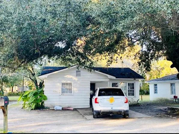 57 E Bostick Ave, Lakeland, GA 31635