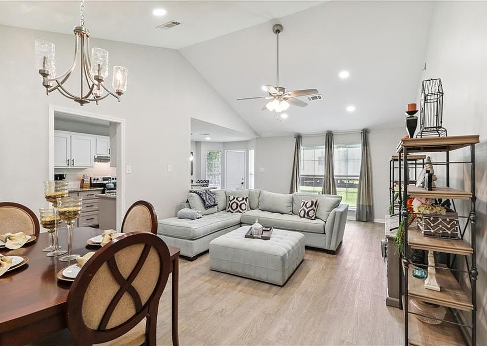 1004 Varnado St, Hammond, LA 70403 Zillow