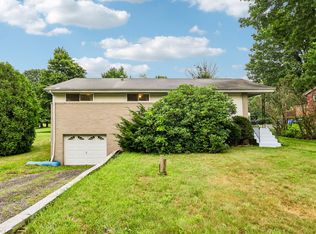 7 Rolling Rd, Cranberry Township, PA 16066